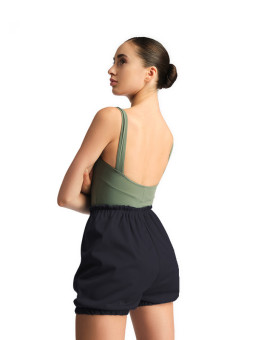 Short Warm Up Pants 0408