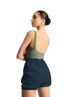 Short Warm Up Pants 0408