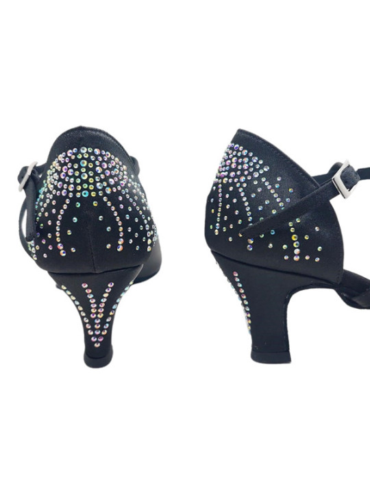 Plesni čevlji z okrasnimi kamni L30