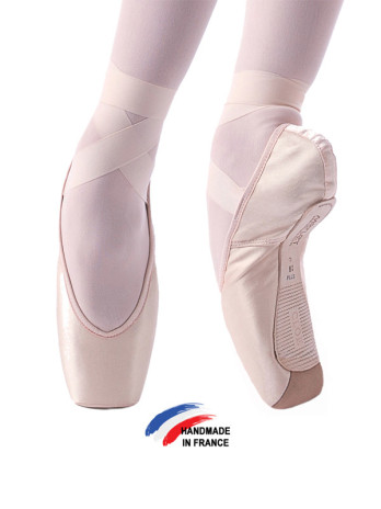 Pointe Shoes CLOE